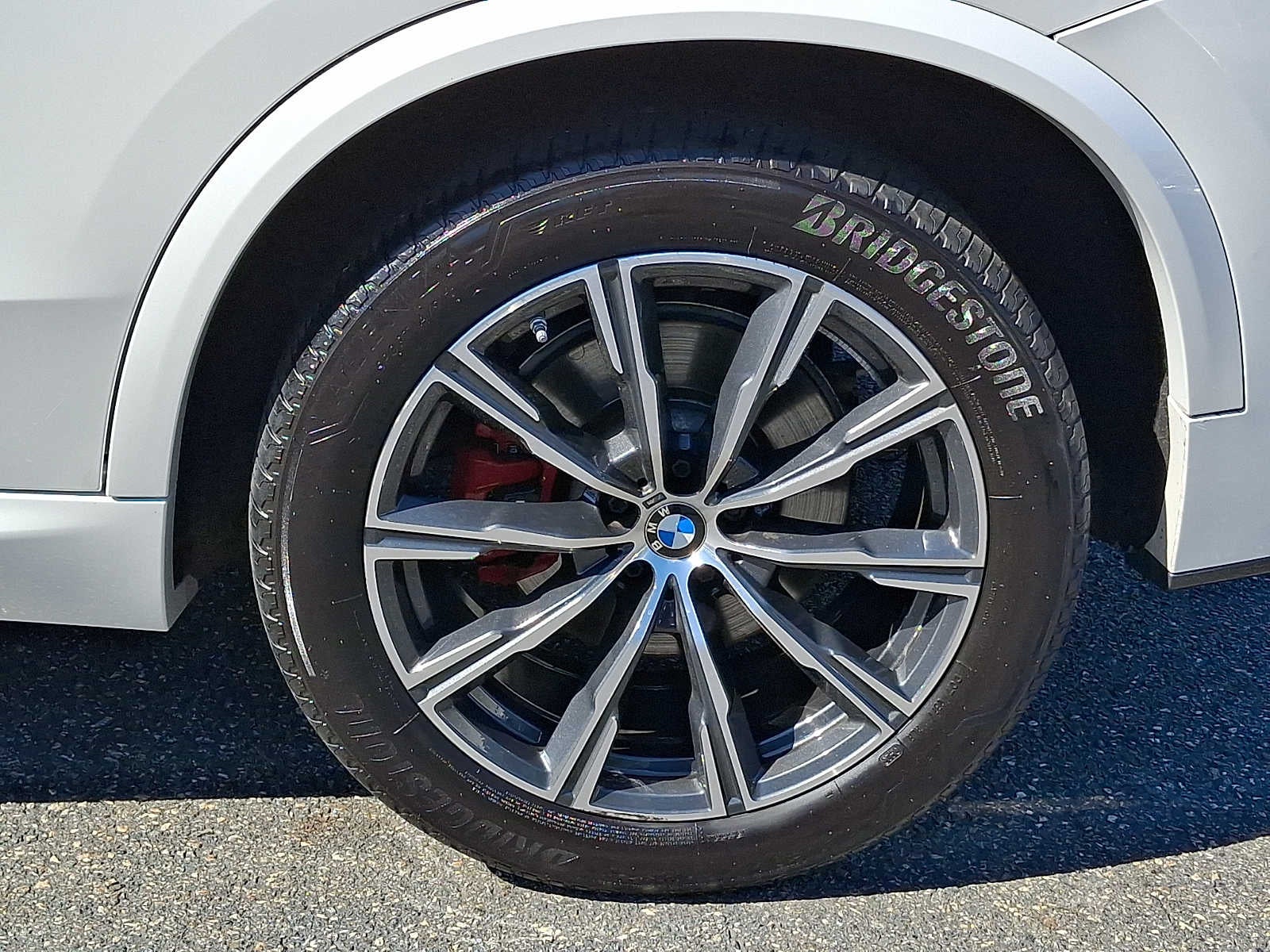 2023 BMW X5 xDrive40i xDrive40i