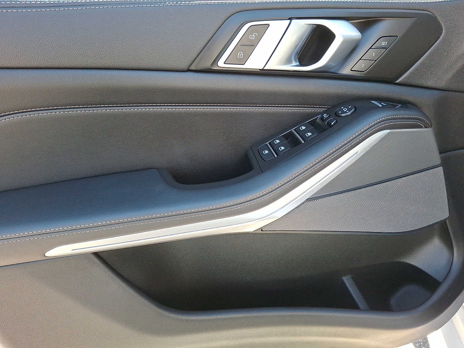 2023 BMW X5 xDrive40i xDrive40i