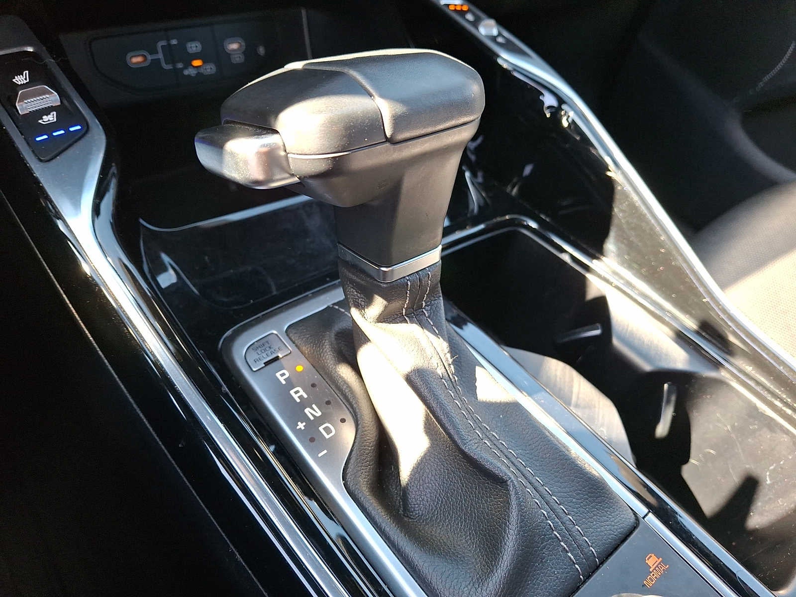 2024 Kia Sorento X-Pro SX Prestige