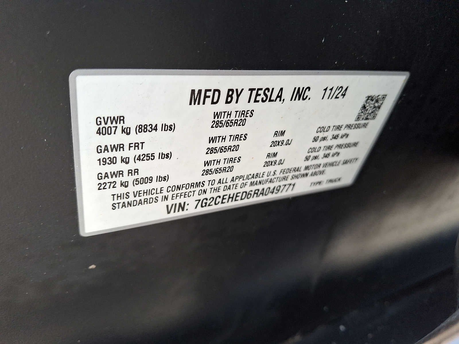 2024 Tesla Cybertruck AWD