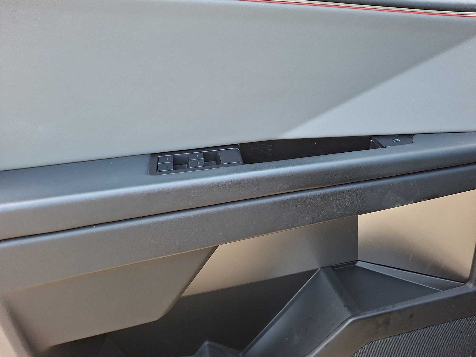 2024 Tesla Cybertruck AWD