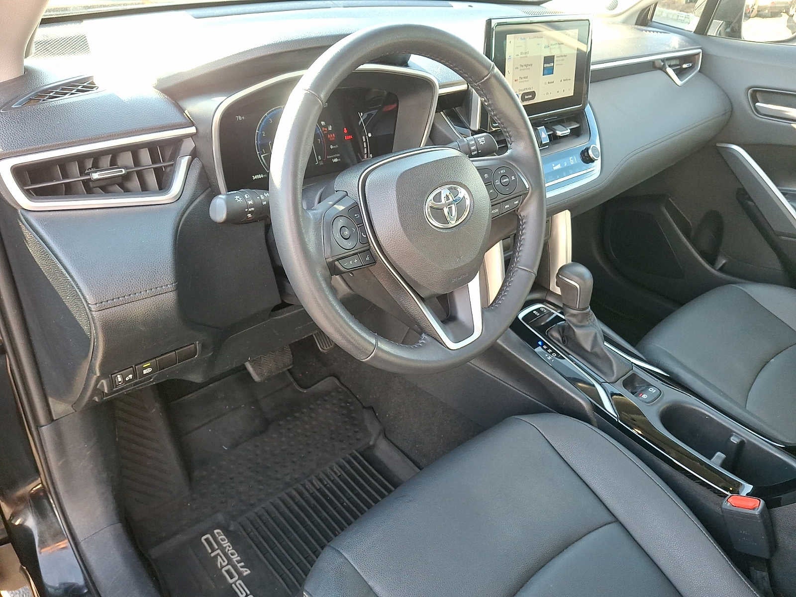 2023 Toyota Corolla Cross XLE