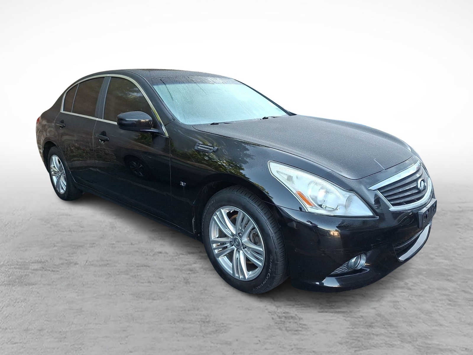 2015 INFINITI Q40 4dr Sdn AWD