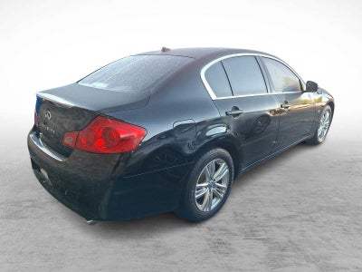 2015 INFINITI Q40 4dr Sdn AWD