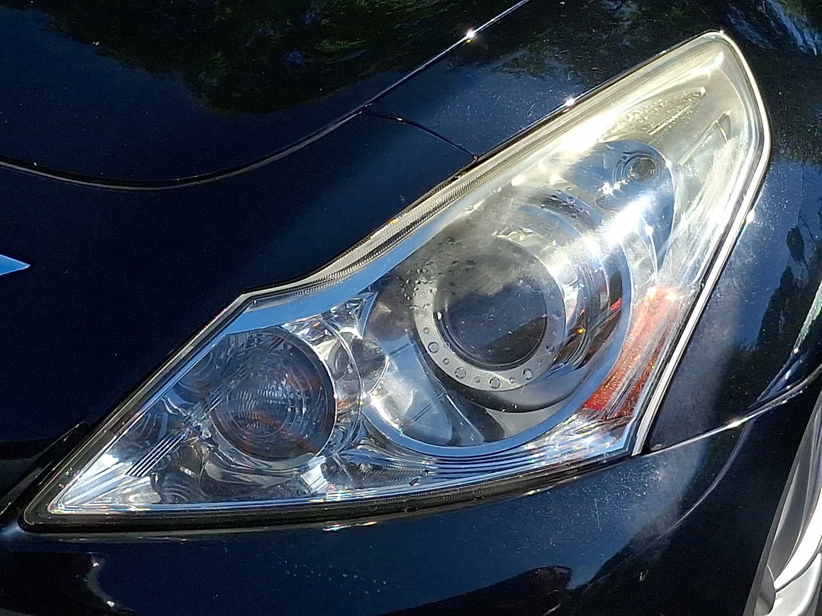 2015 INFINITI Q40 4dr Sdn AWD