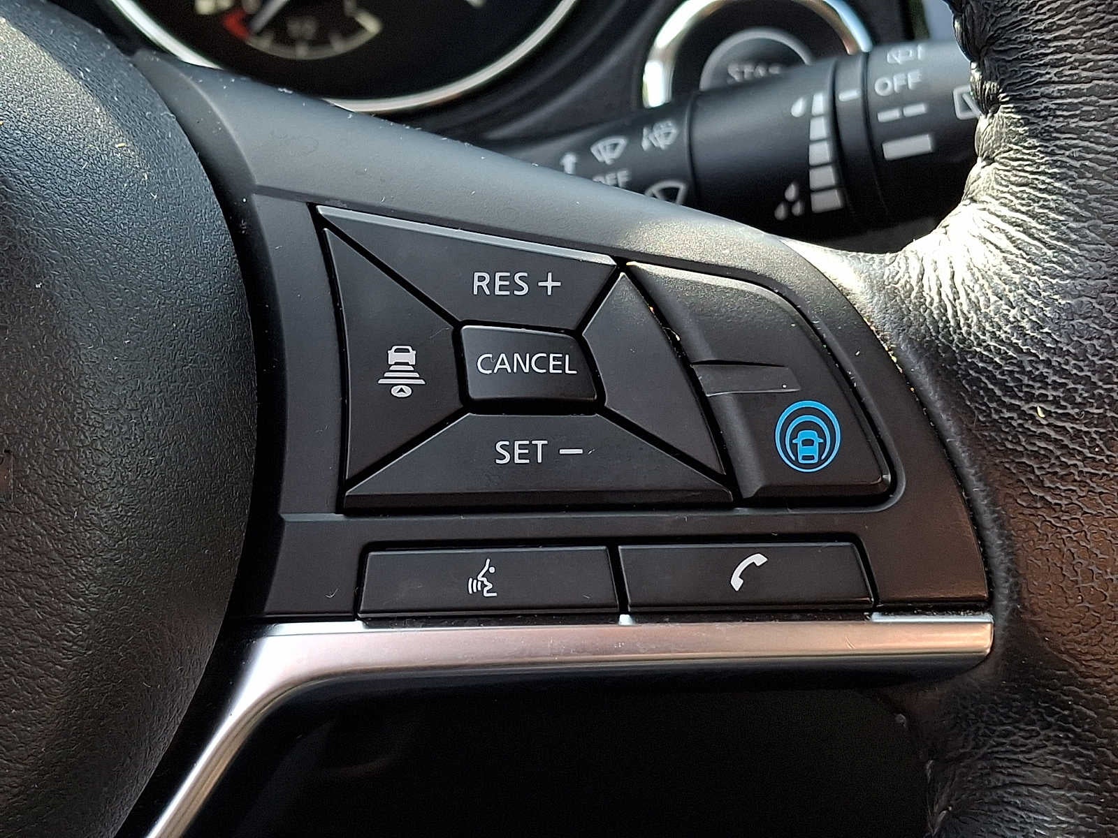 2019 Nissan Rogue AWD SV