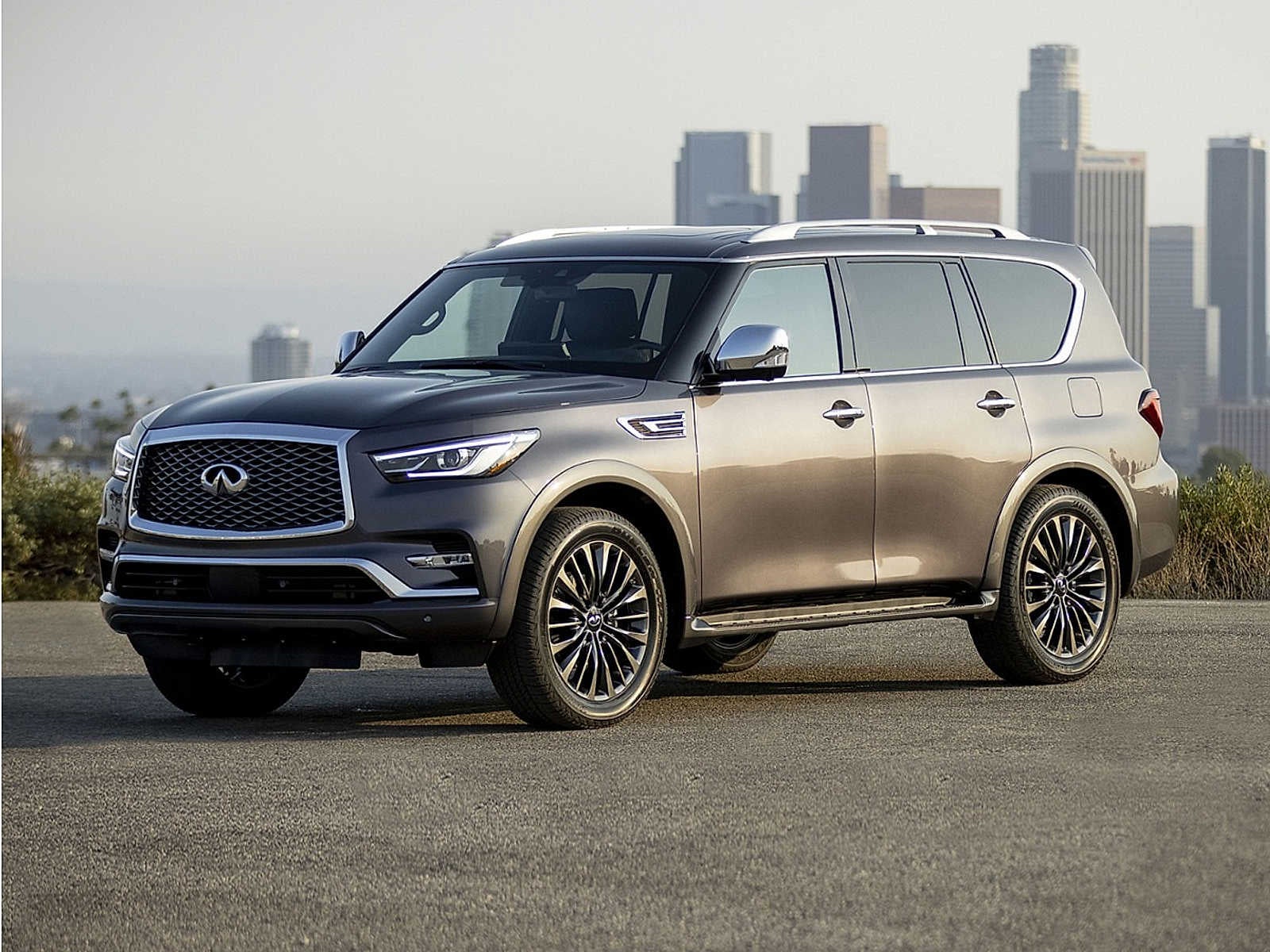 2024 INFINITI QX80 Sensory 4WD's photo