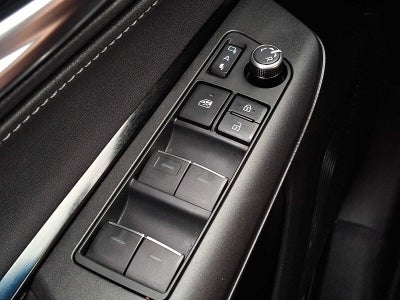 2024 Toyota Venza LE