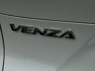 2024 Toyota Venza LE