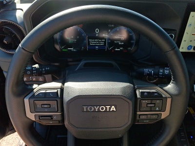 2025 Toyota Land Cruiser 4WD