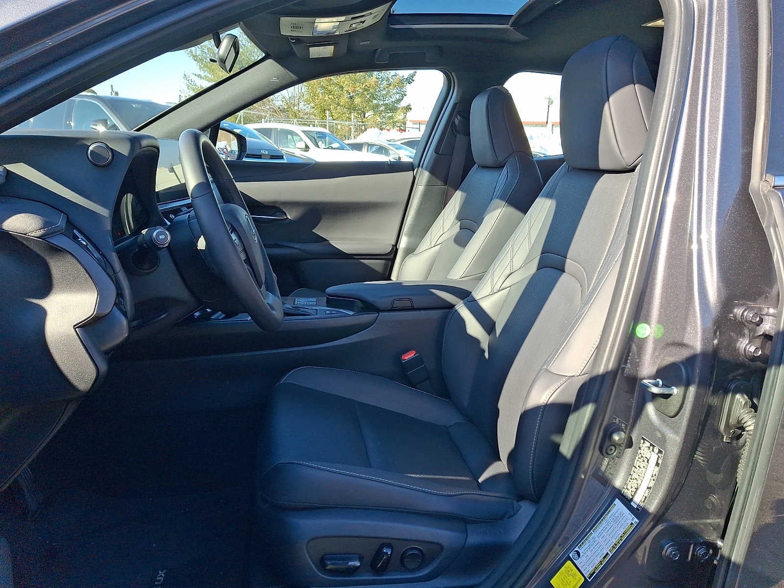 2023 Lexus UX F SPORT Design