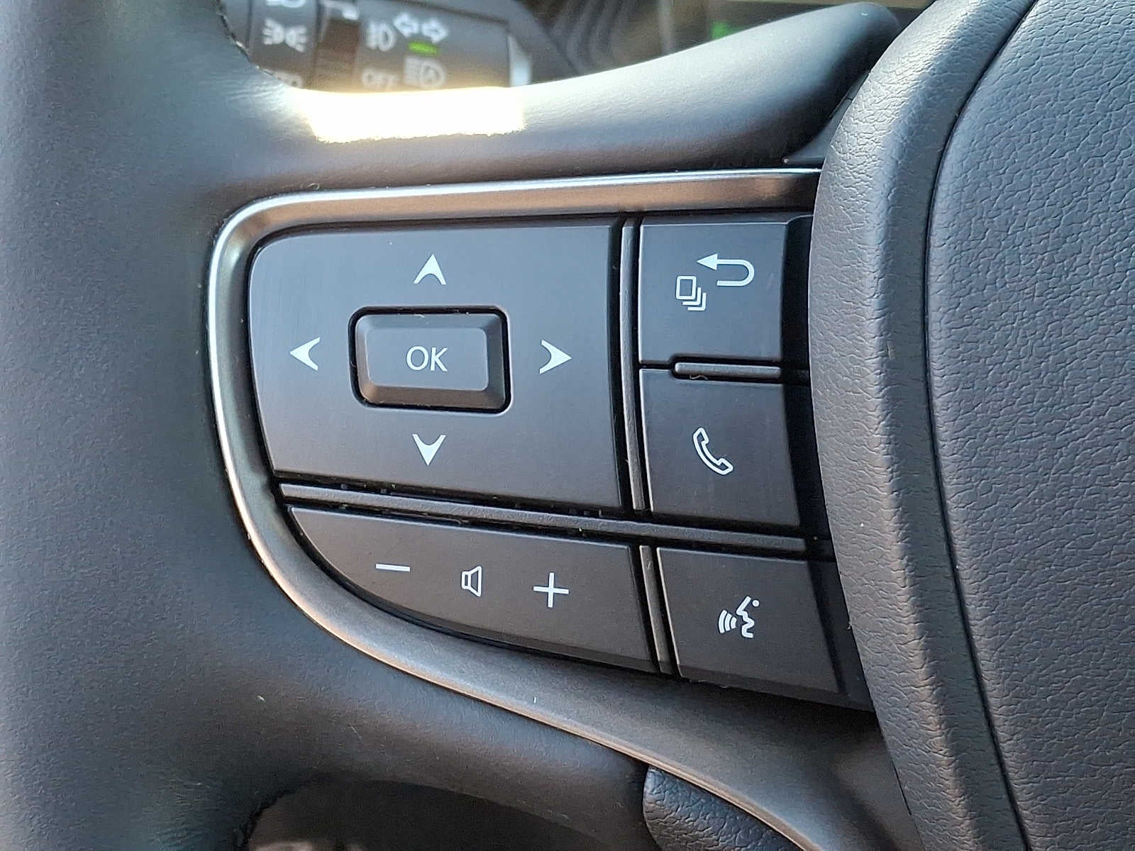 2023 Lexus UX F SPORT Design