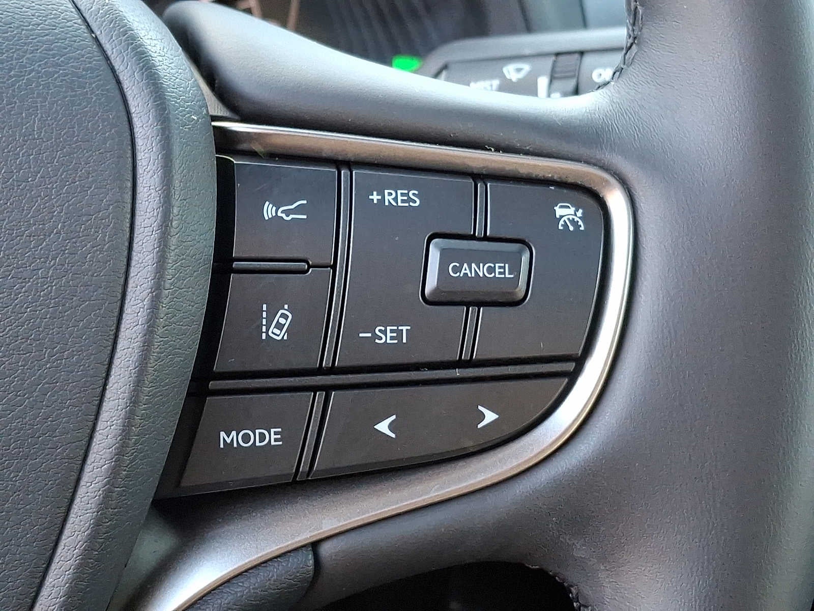 2023 Lexus UX F SPORT Design