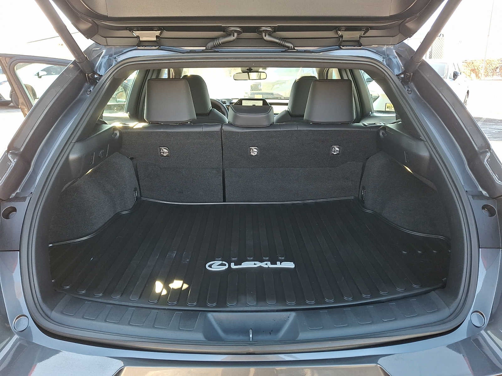 2023 Lexus UX F SPORT Design