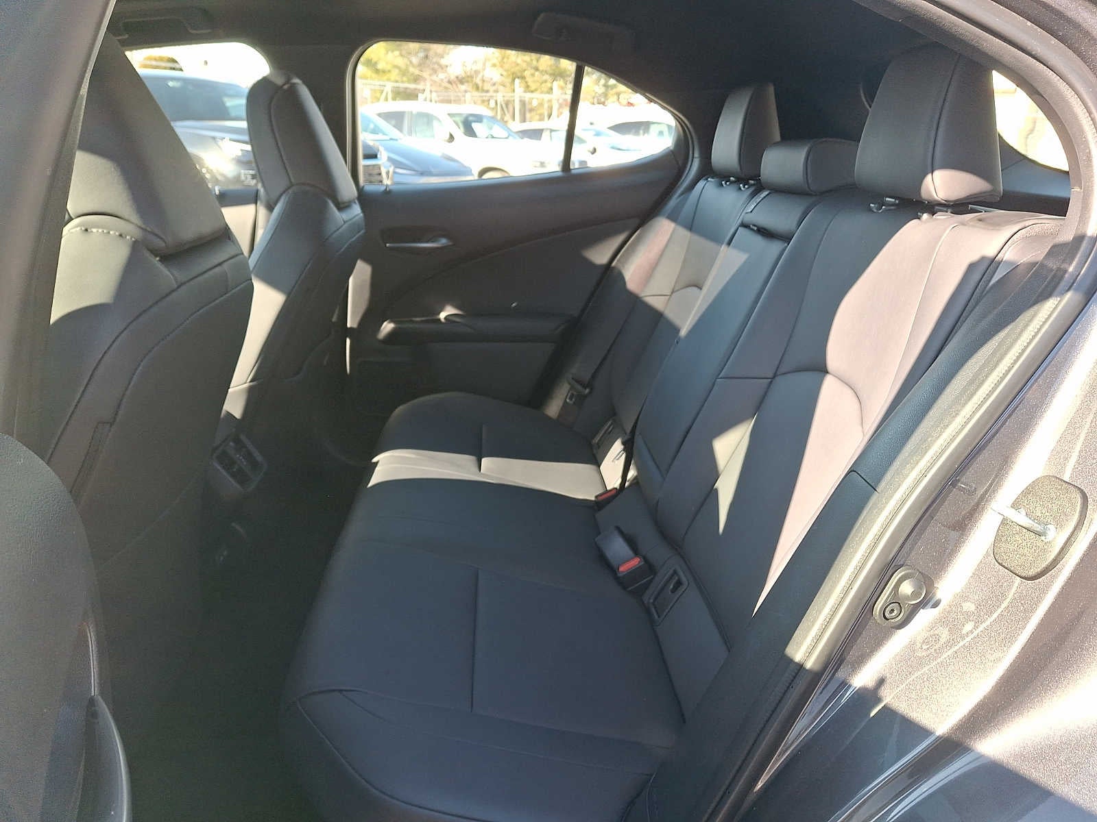 2023 Lexus UX F SPORT Design