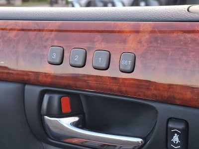 2005 Lexus LS 430 4dr Sdn
