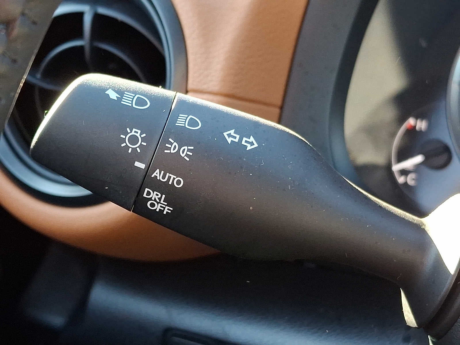 2025 Lexus IS F SPORT Design