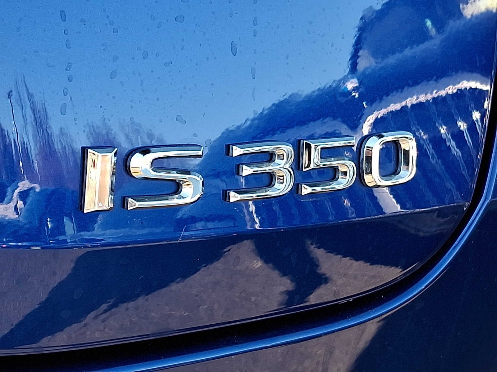 2025 Lexus IS F SPORT Design