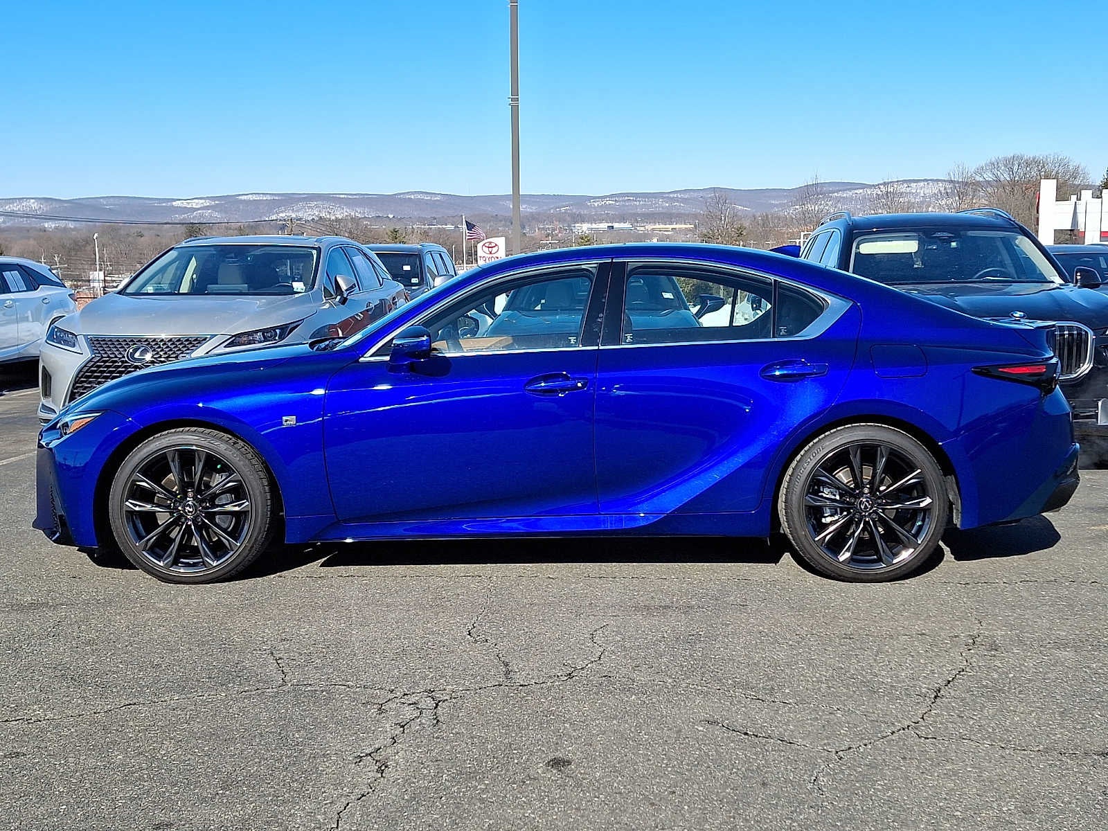 2025 Lexus IS F SPORT Design