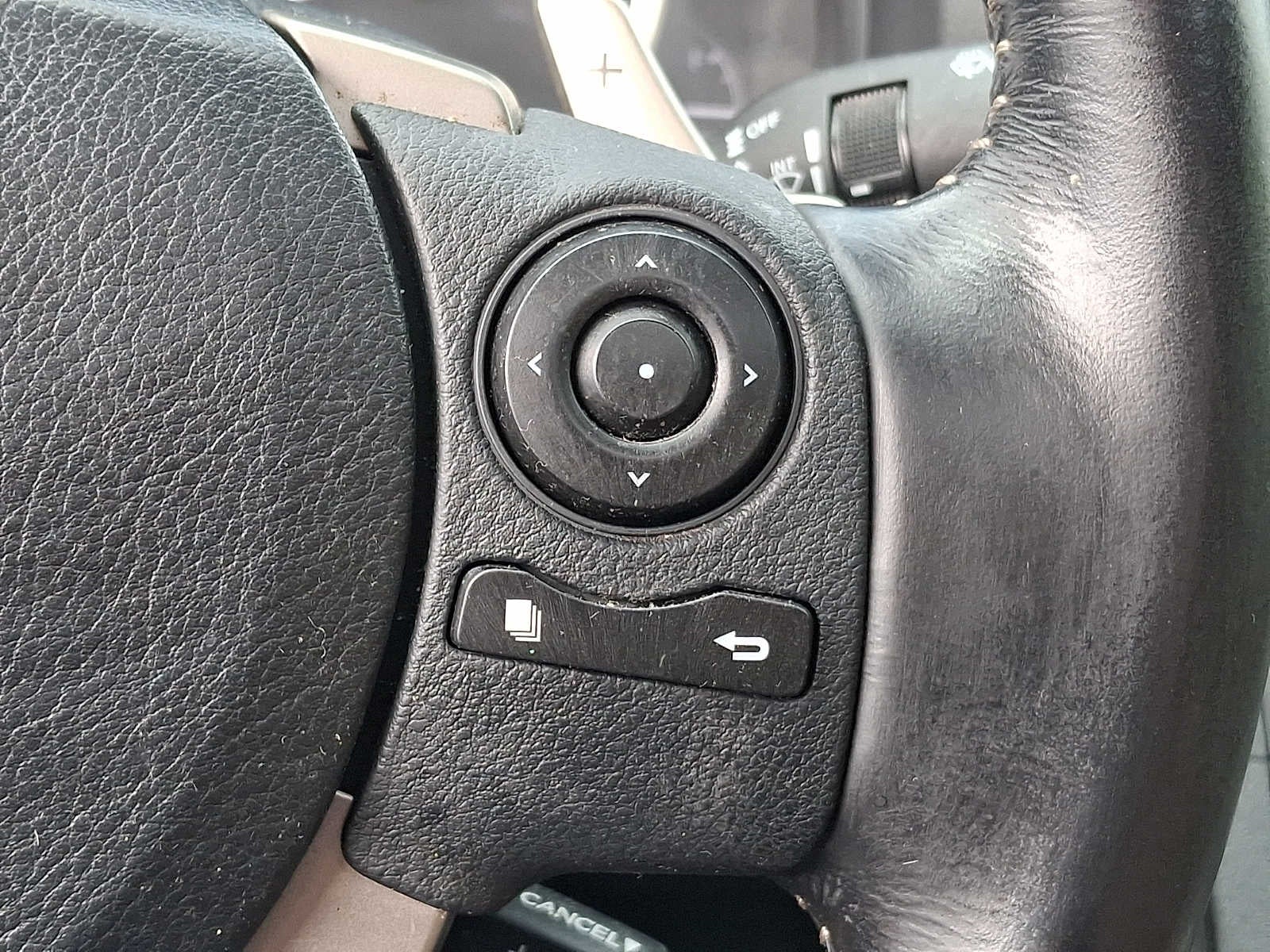 2016 Lexus IS 300 4dr Sdn AWD