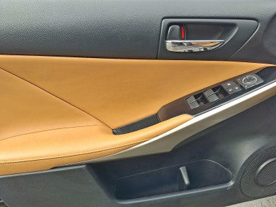 2016 Lexus IS 300 4dr Sdn AWD