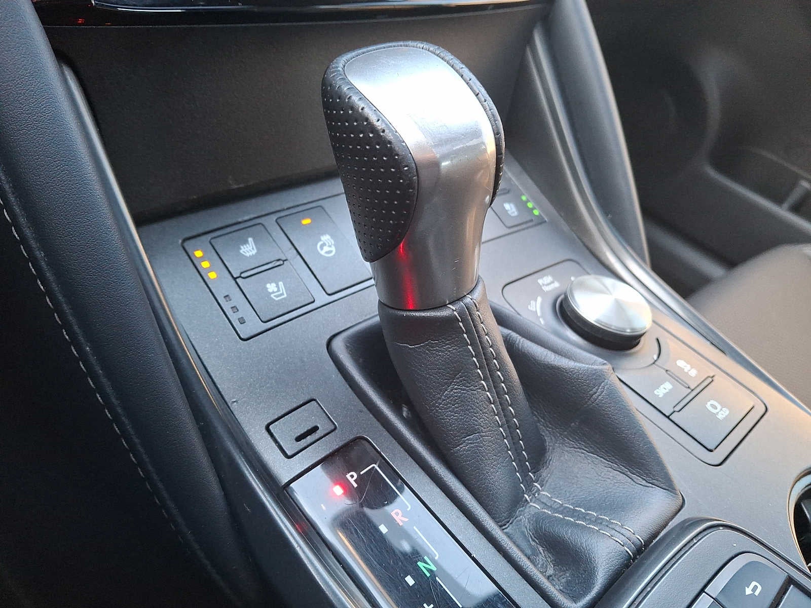 2023 Lexus IS F SPORT