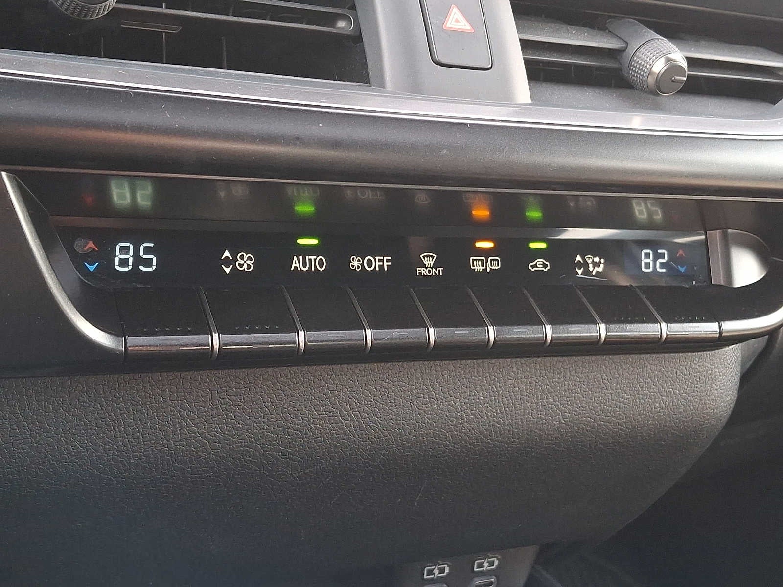 2023 Lexus UX Premium