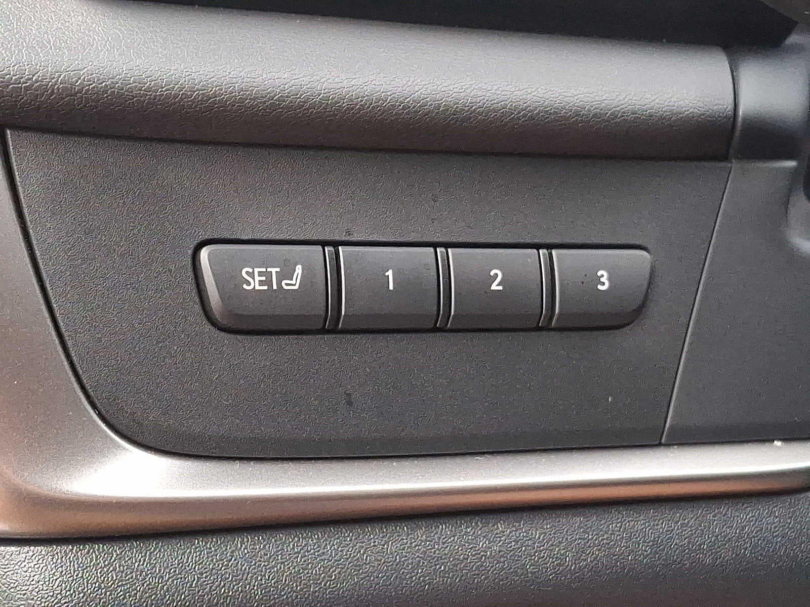 2025 Lexus RZ Premium