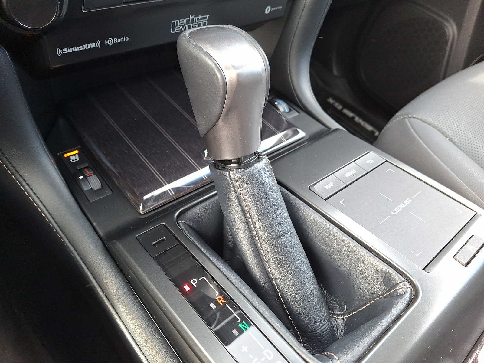 2023 Lexus GX Premium