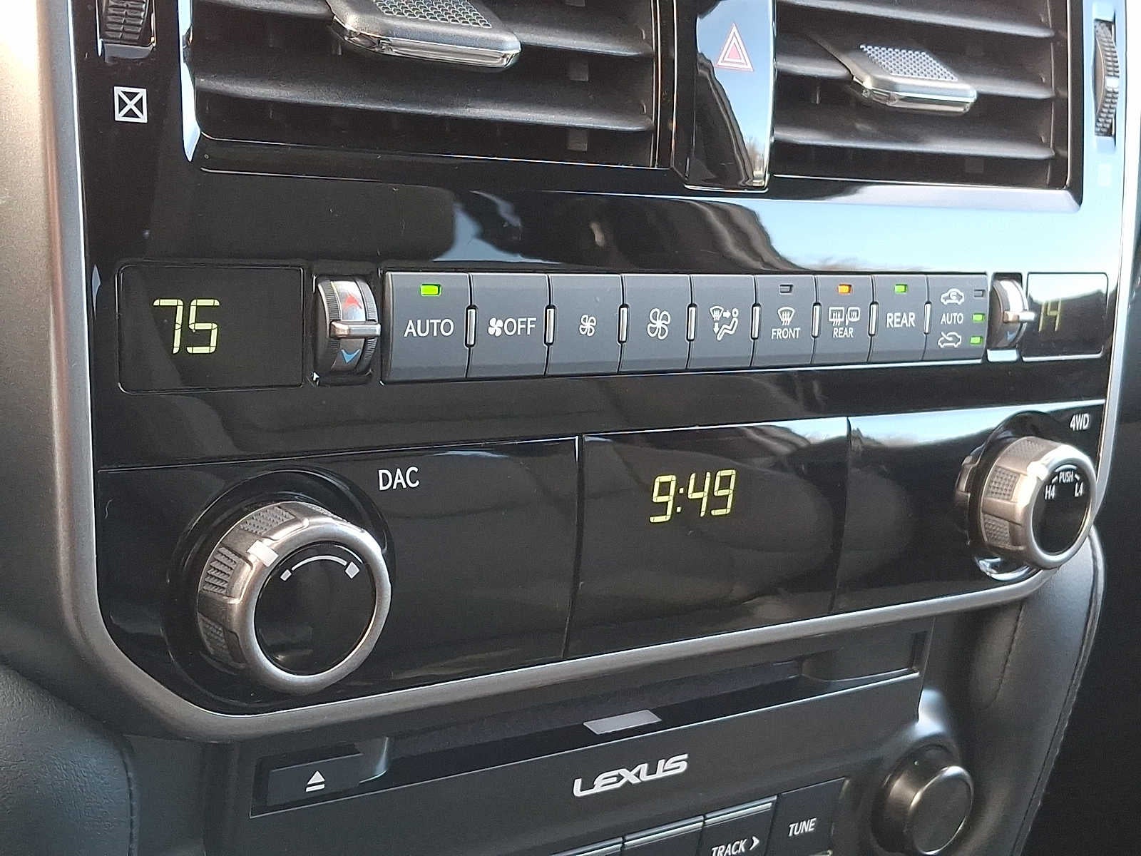 2023 Lexus GX Premium