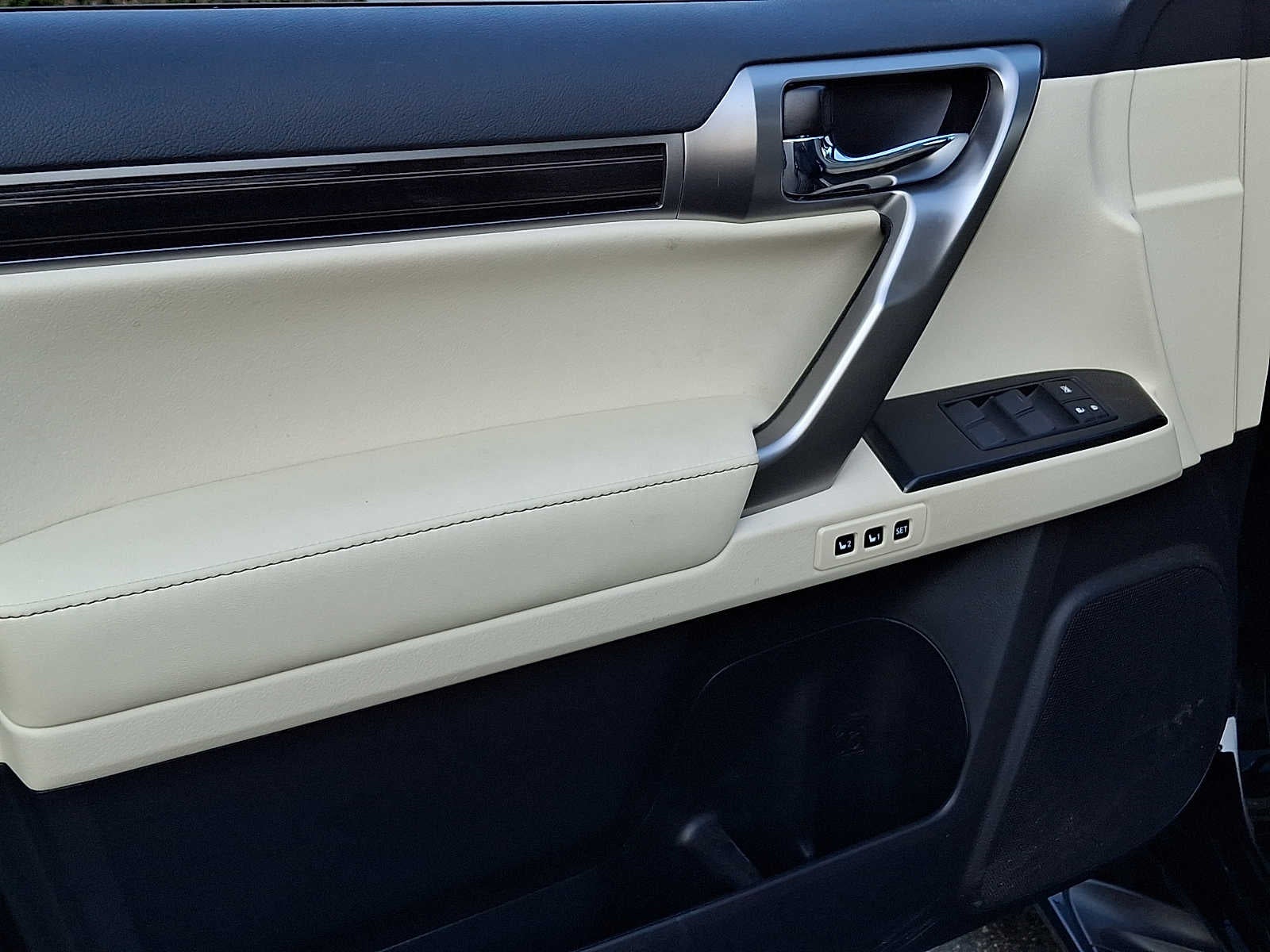 2023 Lexus GX 460 Premium