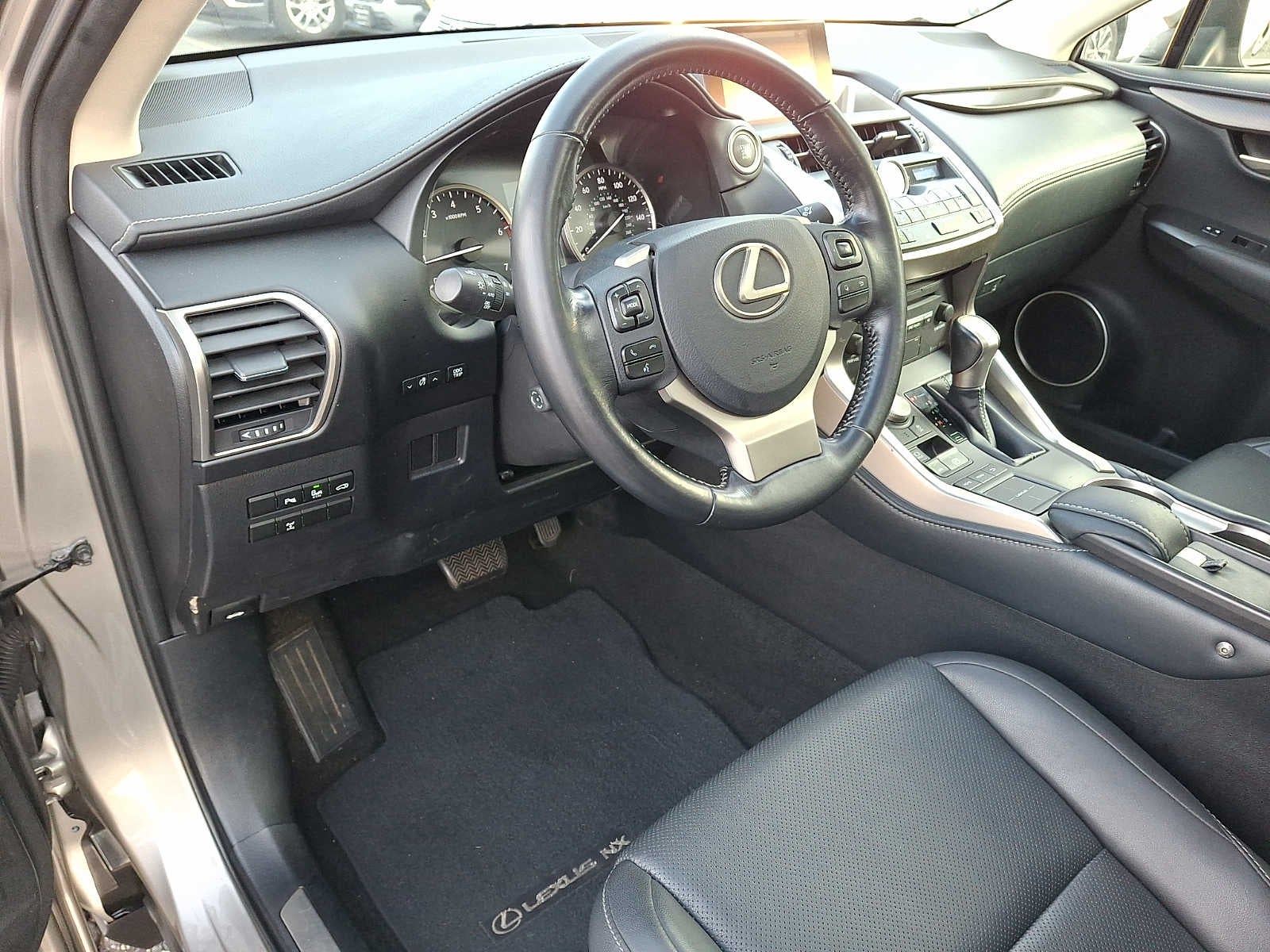 2016 Lexus NX 200t AWD 4dr