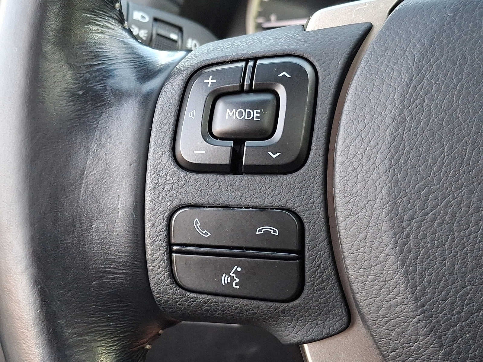 2016 Lexus NX 200t AWD 4dr