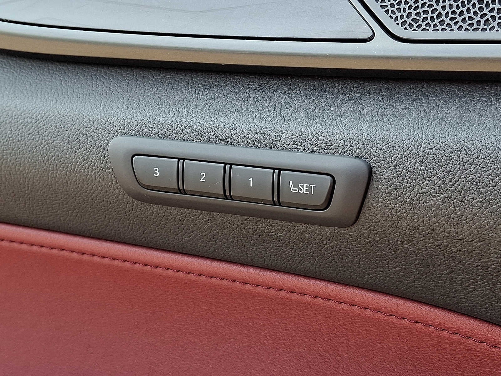 2024 Lexus NX 350h Premium