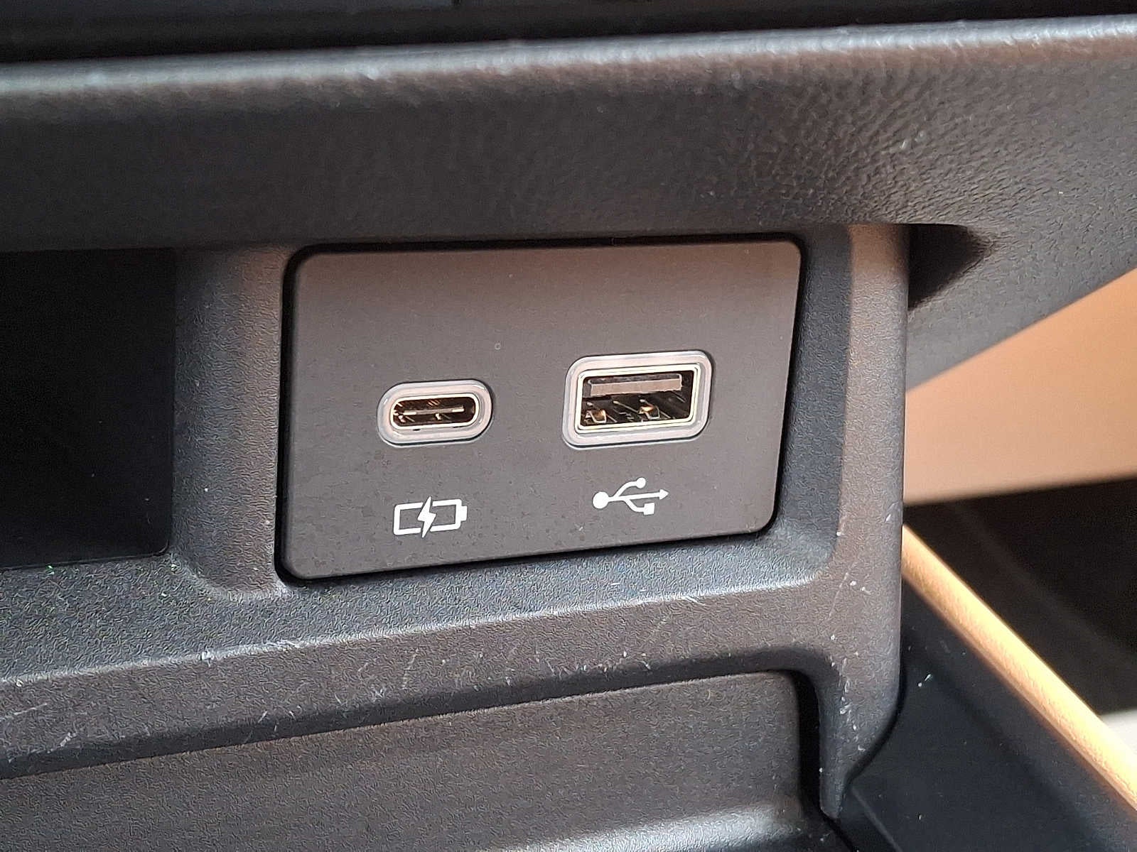 2025 Lexus NX NX 450h+ Luxury AWD