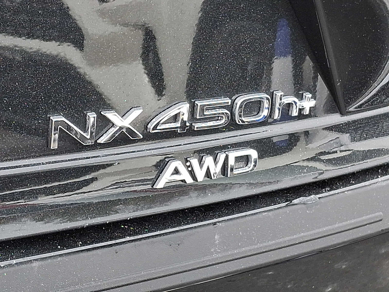 2025 Lexus NX NX 450h+ Luxury AWD