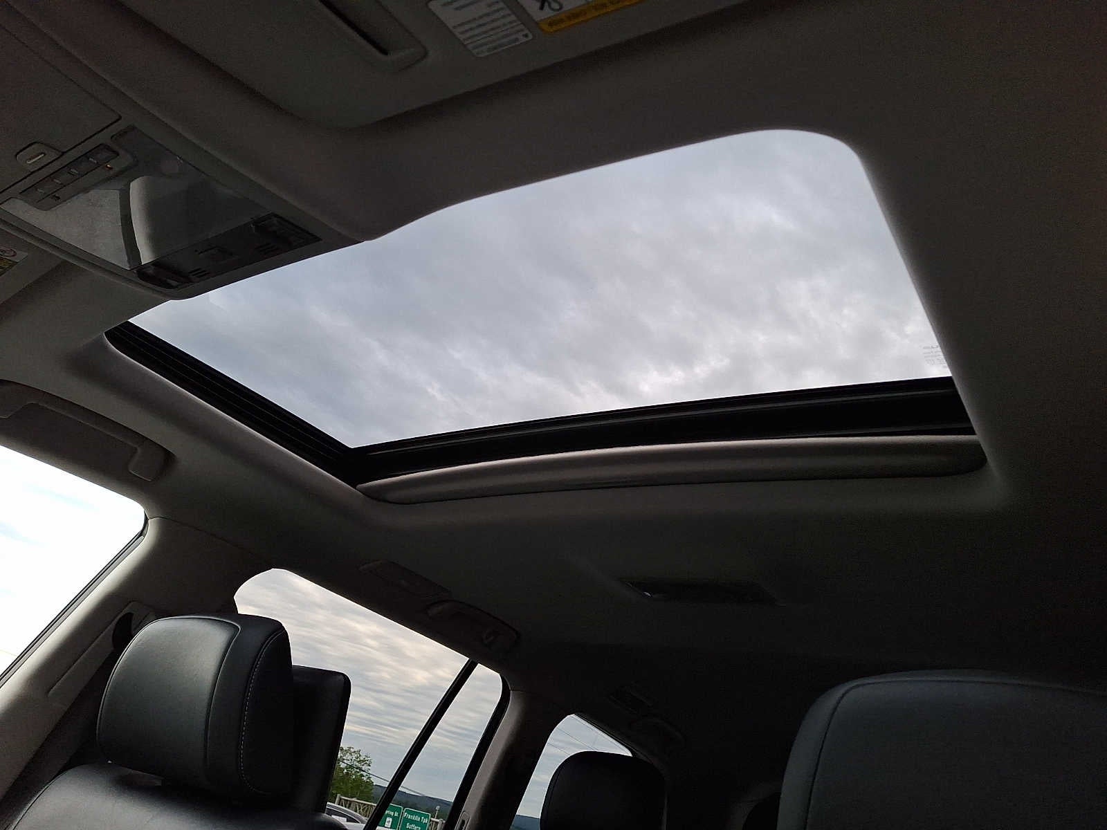 2014 Lexus LX 570 4WD 4dr
