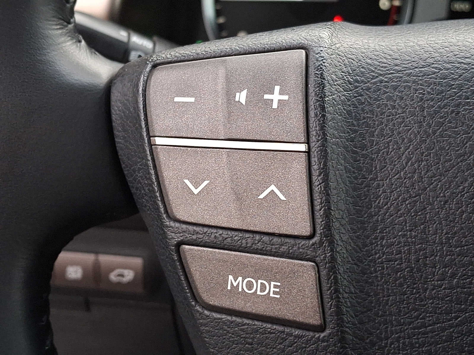 2014 Lexus LX 570 4WD 4dr