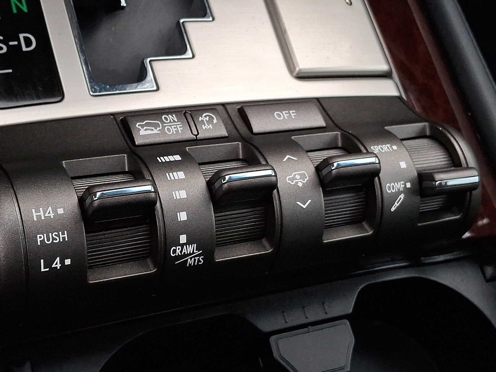 2014 Lexus LX 570 4WD 4dr