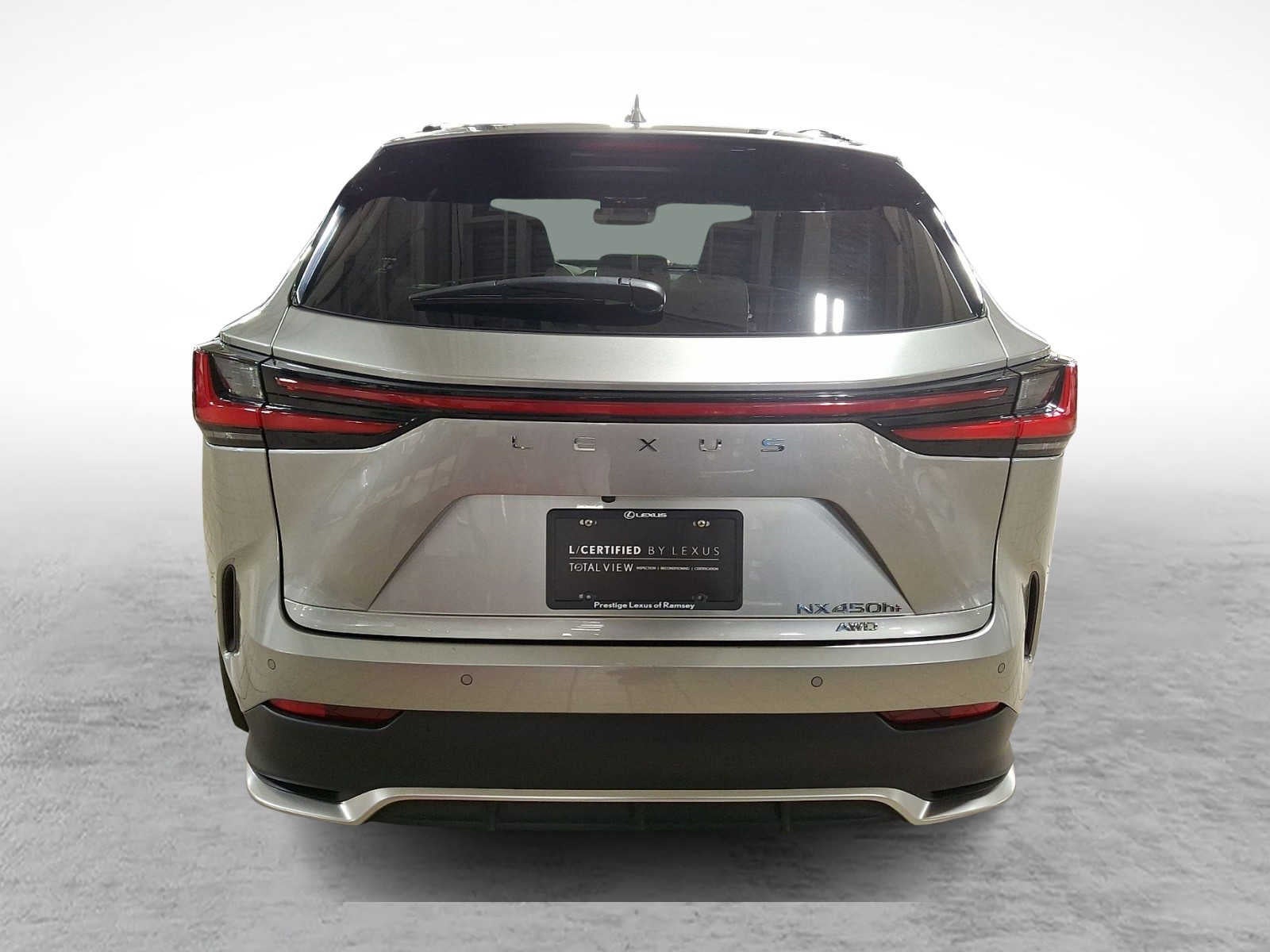 2024 Lexus NX 450h+ F SPORT Handling