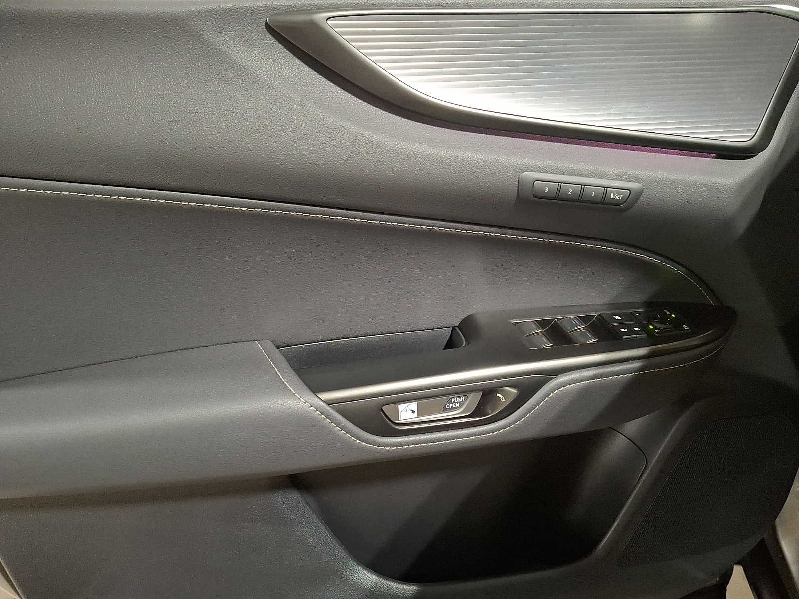 2024 Lexus NX 450h+ F SPORT Handling