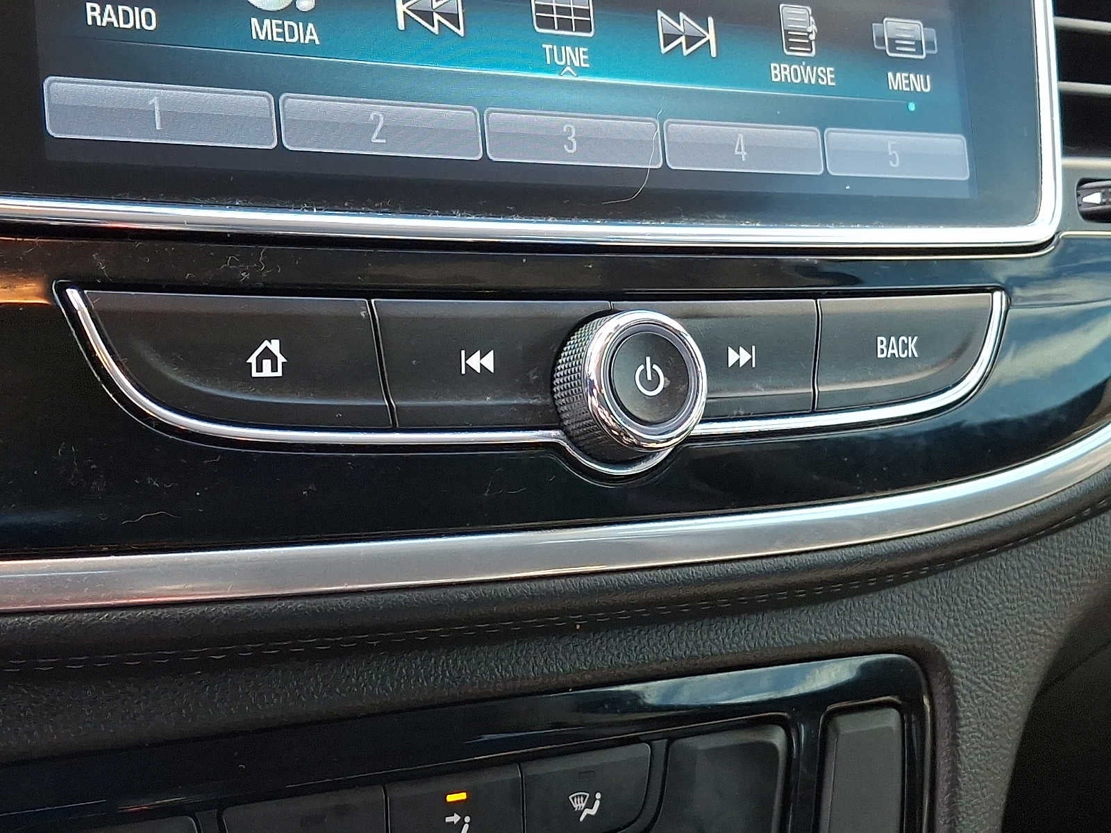 2019 Buick Encore Sport Touring