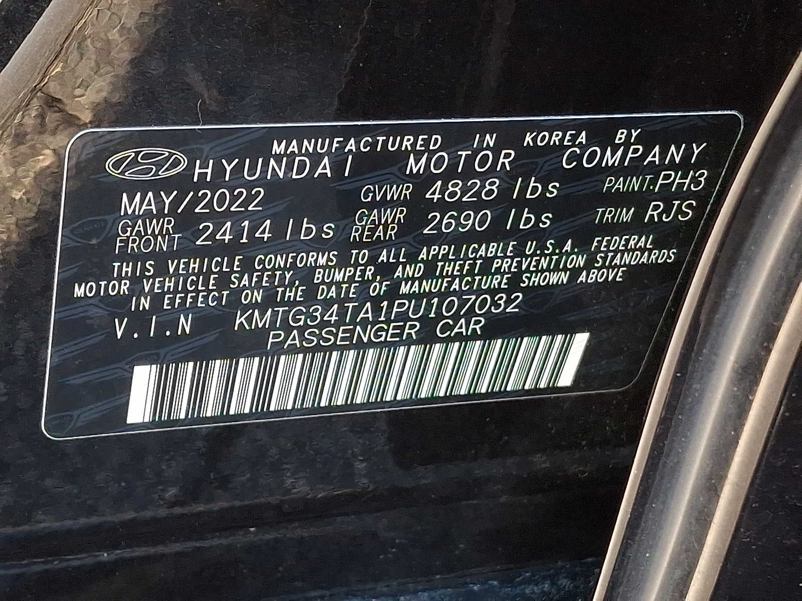 2023 Genesis G70 2.0T