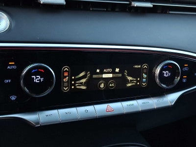 2022 Genesis GV70 2.5T