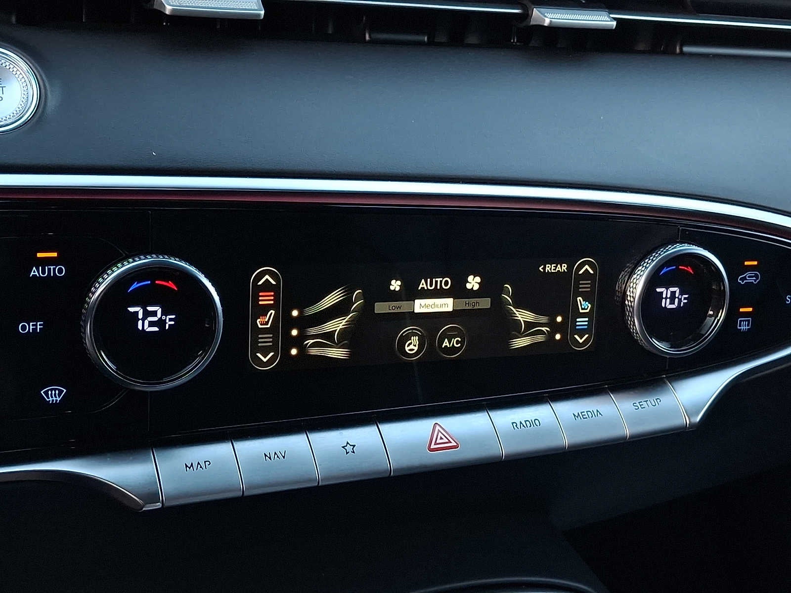 2022 Genesis GV70 2.5T