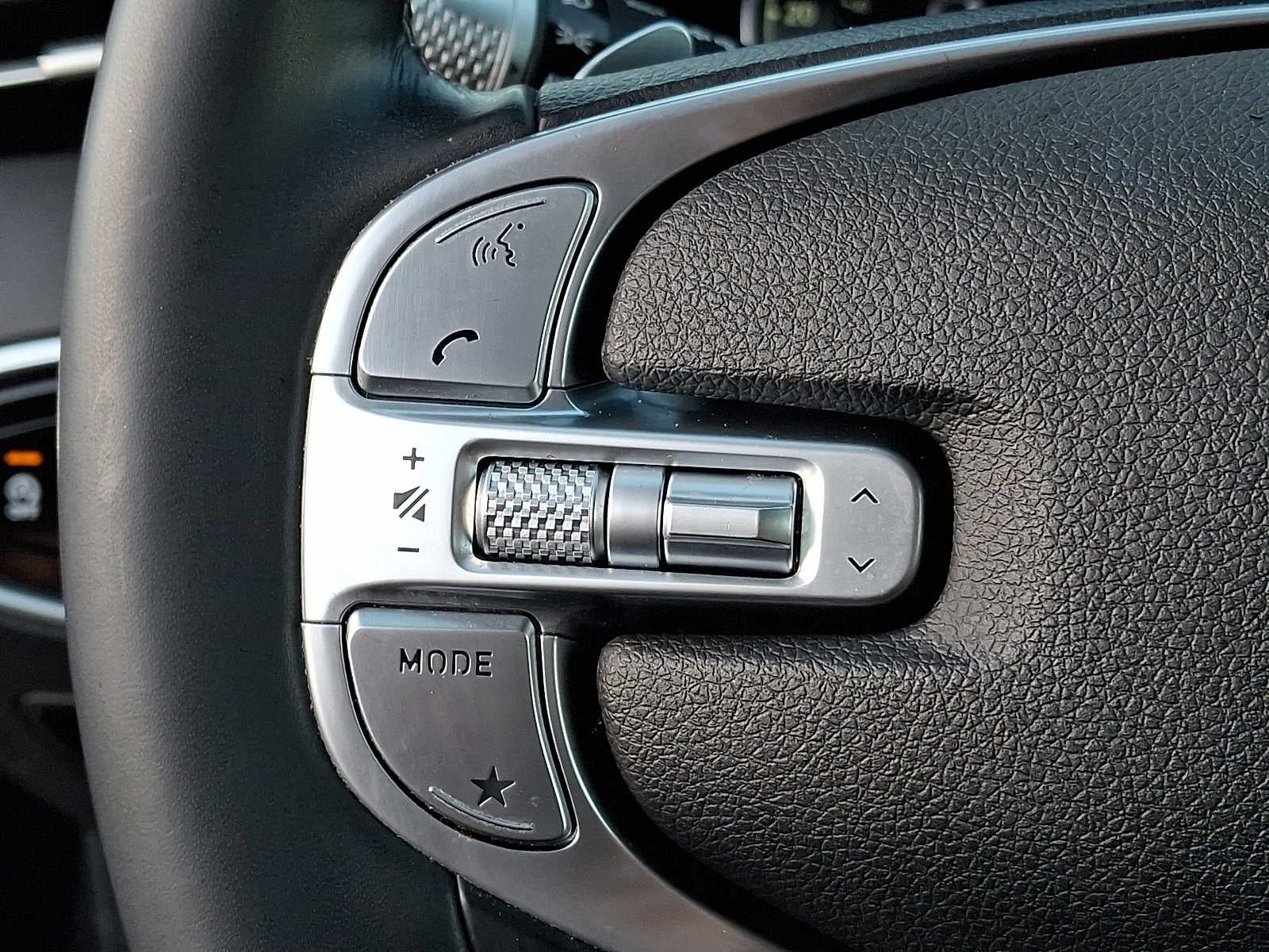 2022 Genesis GV70 2.5T