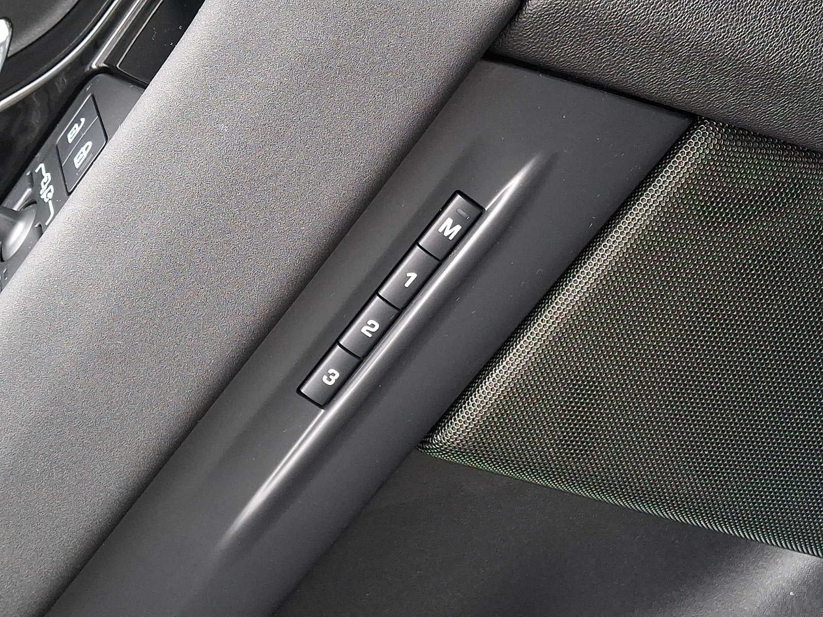 2024 Land Rover Range Rover Evoque Core S