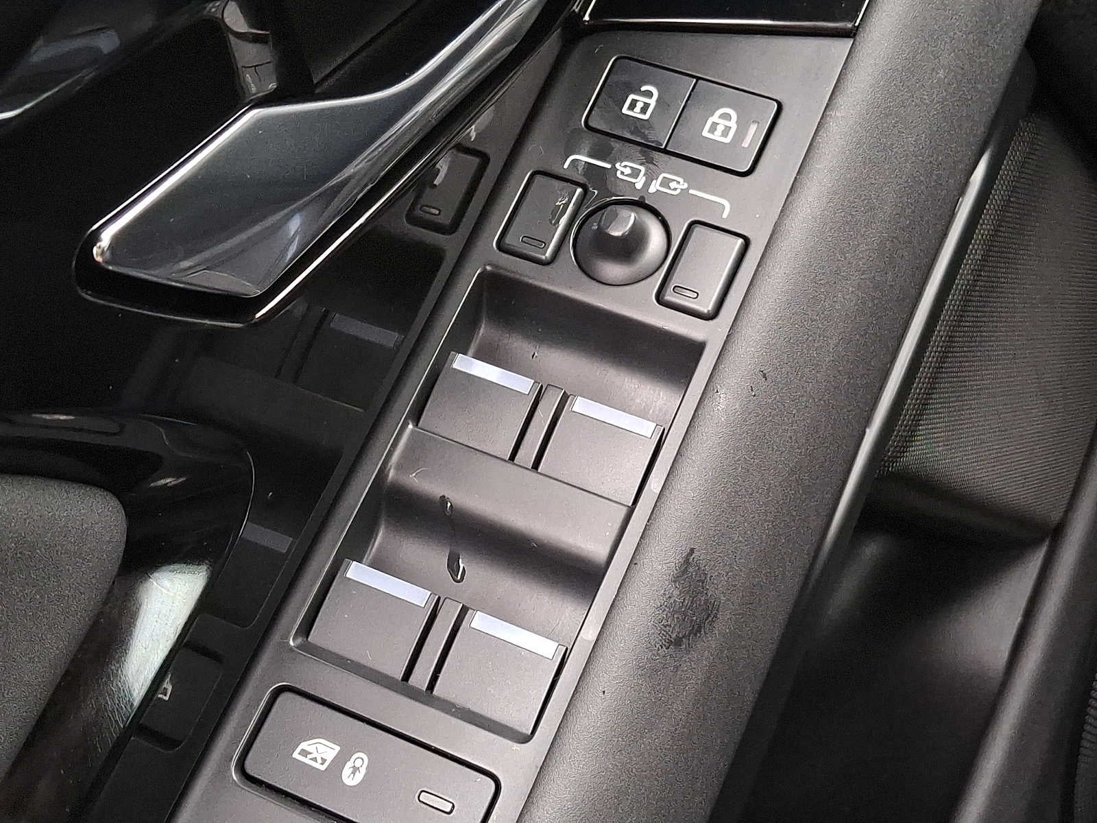 2024 Land Rover Range Rover Evoque Core S