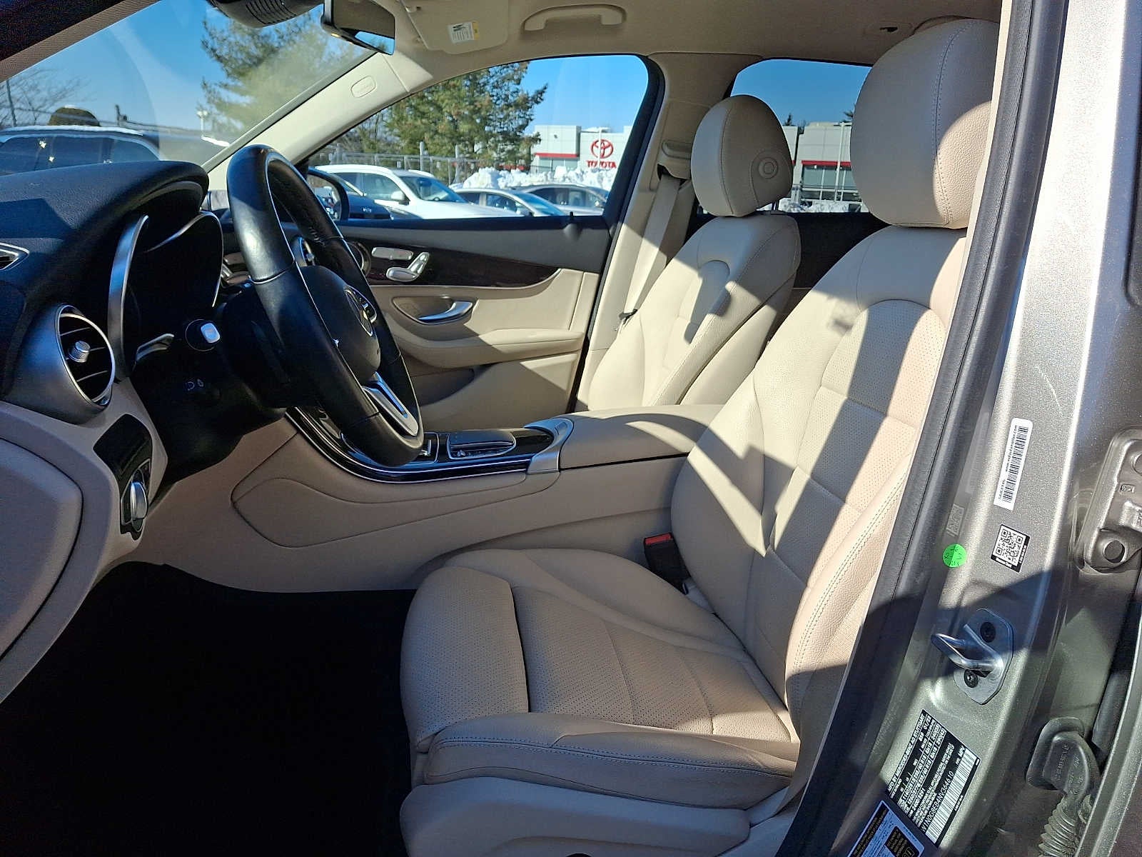 2022 Mercedes-Benz GLC GLC 300