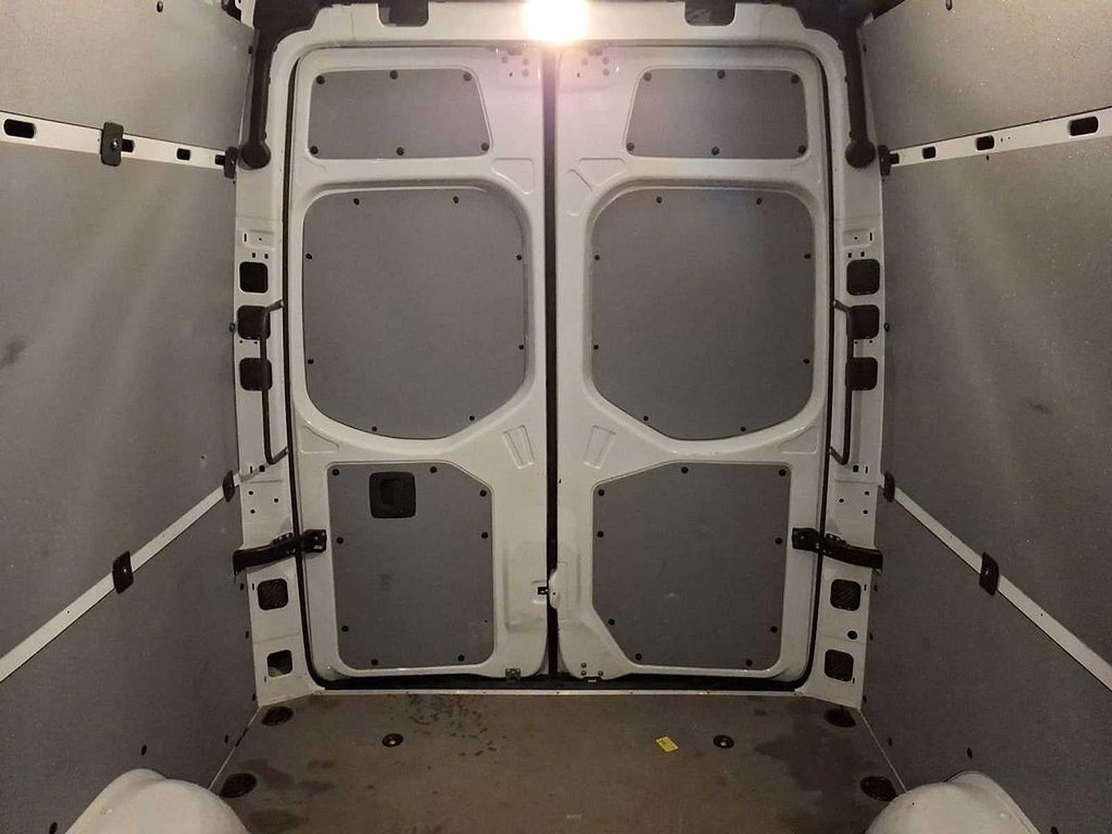 2025 Mercedes-Benz Sprinter 2500 Standard Roof I4 Diesel 144 RWD